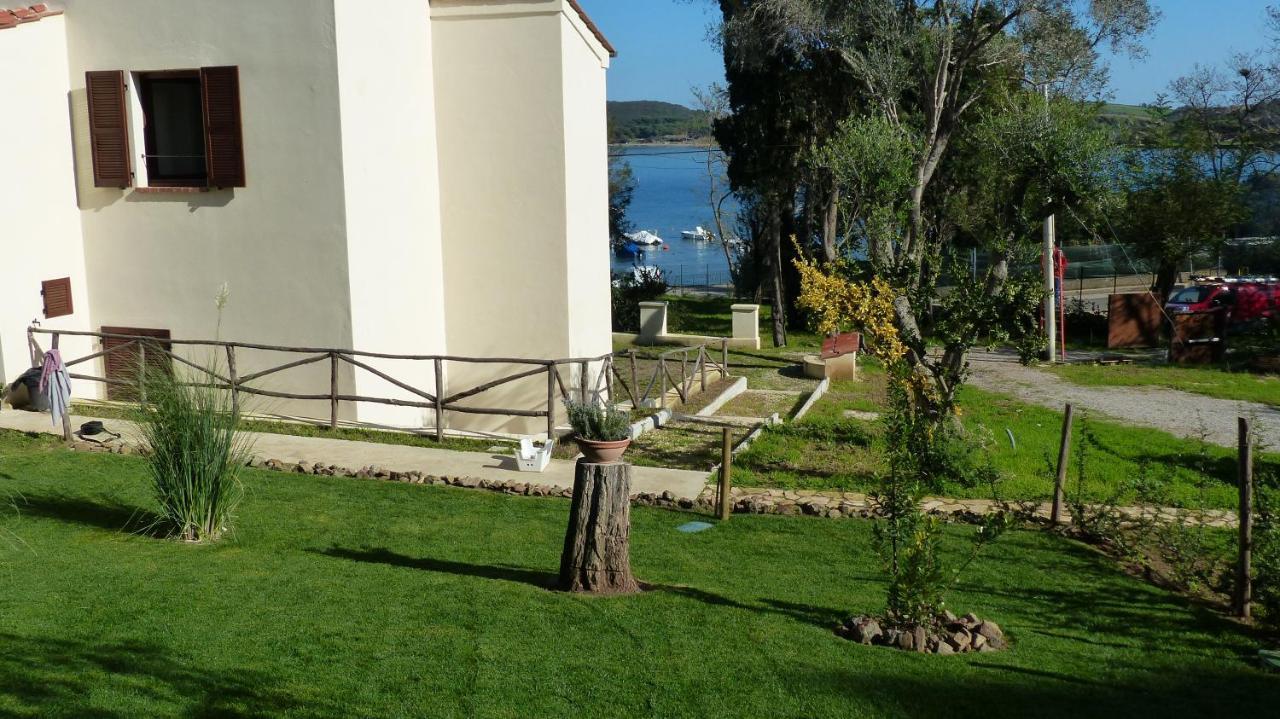 Апартаменти I Fiori Nel Golfo Di Баратті Екстер'єр фото